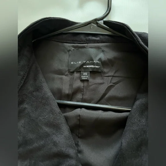 Elie Tahari Black suede Jacket Fitted Minimalist Design - Picture 4 of 4